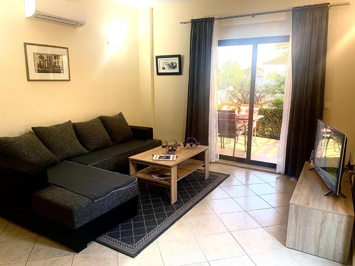 Apartmani Dora I Kati Orebić Exterior foto