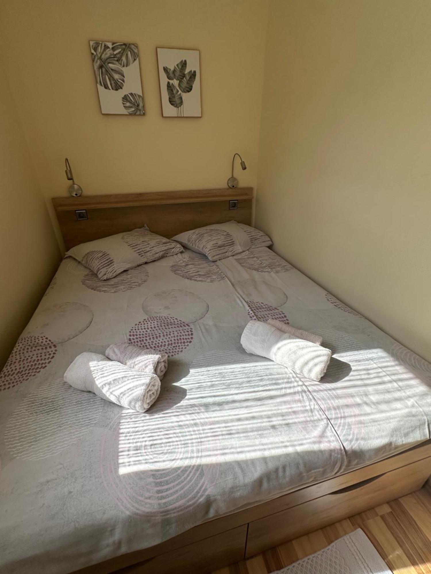 Apartmani Dora I Kati Orebić Exterior foto