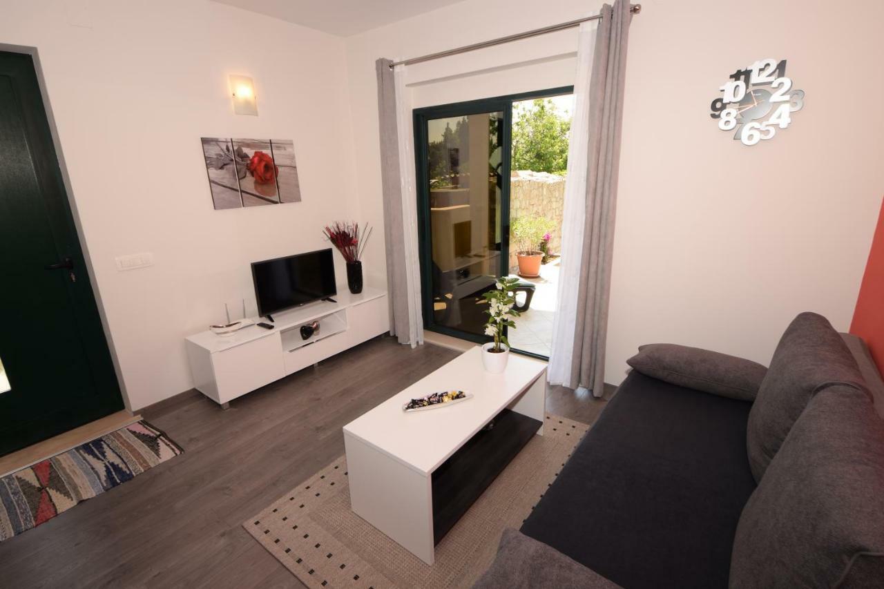 Apartmani Dora I Kati Orebić Exterior foto