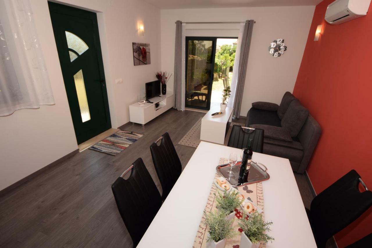 Apartmani Dora I Kati Orebić Exterior foto